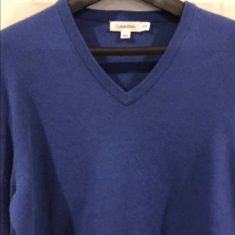 Men’s Calvin Klein sweater